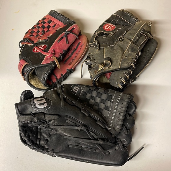 Rawlings Other - Rawlings & Wilson Leather Baseball Gloves (3)